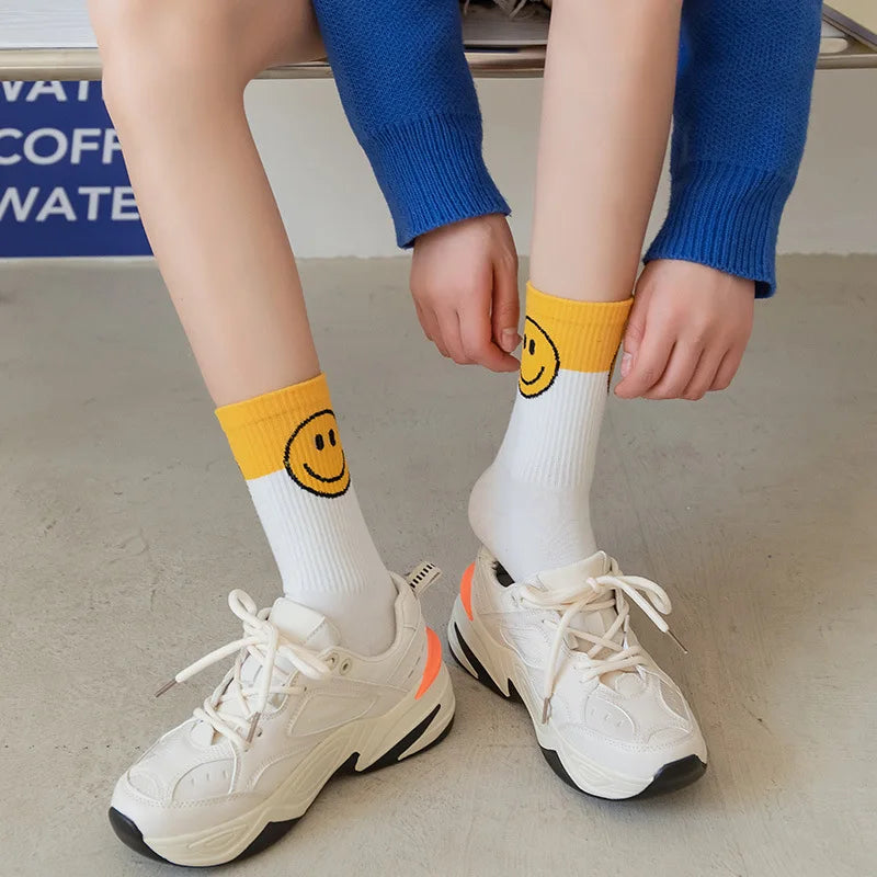 Smiley Face Happy Casual Mid-tube Cotton Socks
