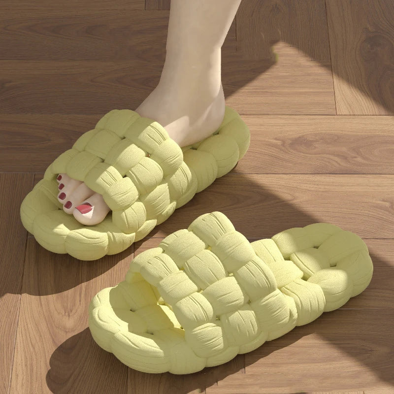 WaterLeaky Women Solid Color Soft Flat Platform Slippers