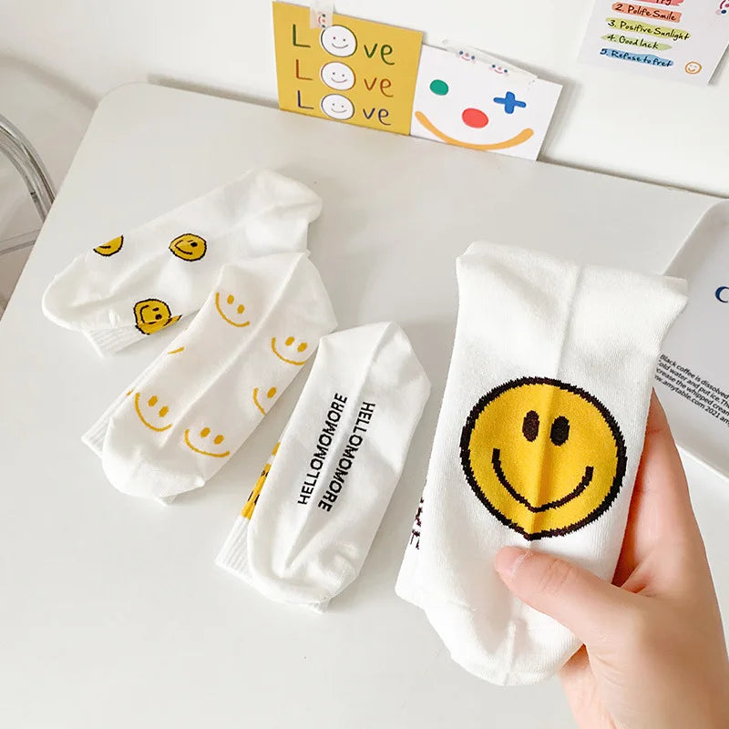 Smiley Face Happy Casual Mid-tube Cotton Socks